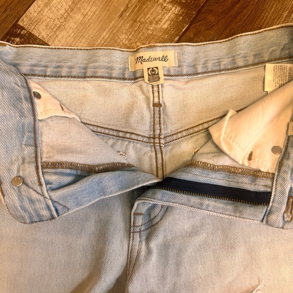 Madewell Denim Cutoff Fringe Jean Shorts Light Wash size 28 - Picture 3 of 3